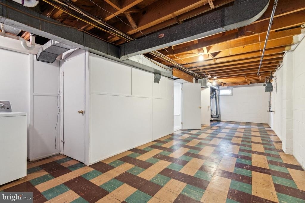 9923 Mayfield Drive - Photo 19
