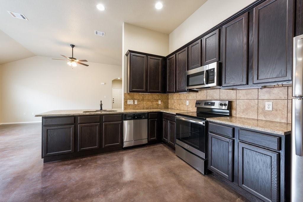 491 Jack Rabbit Ln - Photo 4