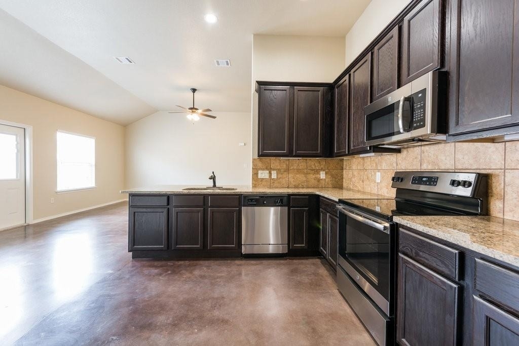 491 Jack Rabbit Ln - Photo 2