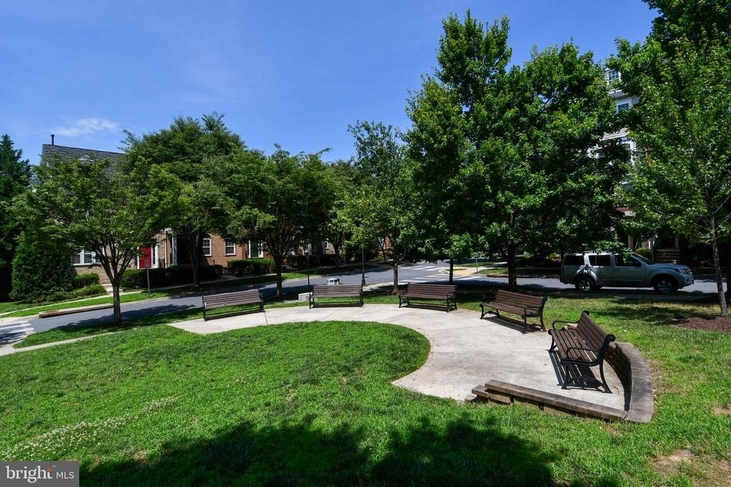 589 Cedar Spring Street - Photo 39