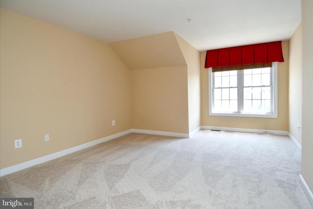 589 Cedar Spring Street - Photo 33