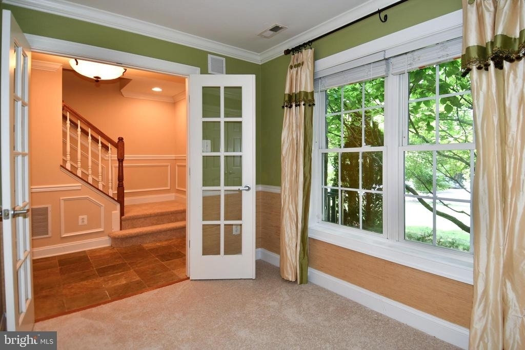 589 Cedar Spring Street - Photo 4