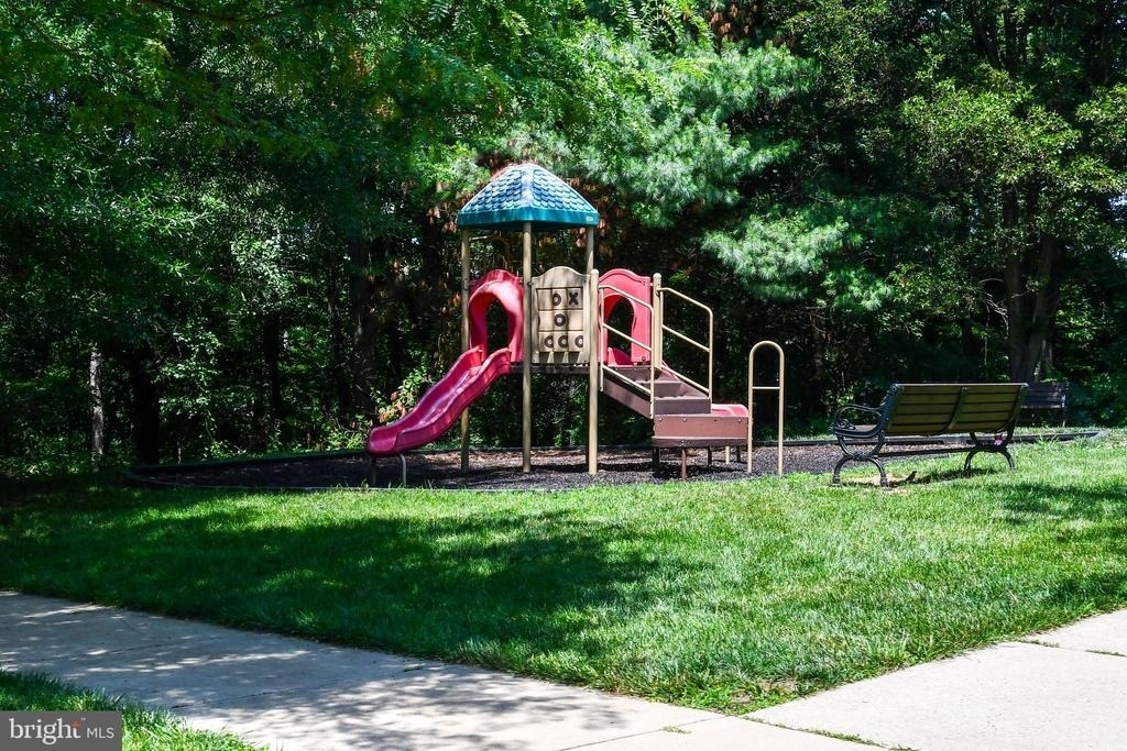 589 Cedar Spring Street - Photo 42