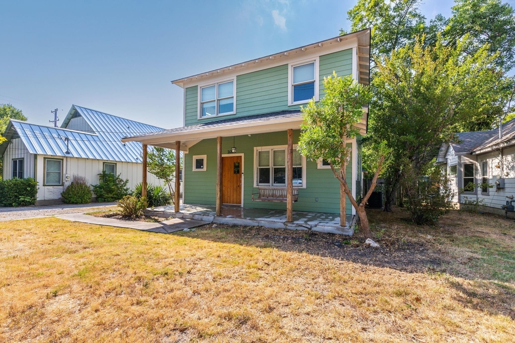 1608 E 19th St - Photo 3
