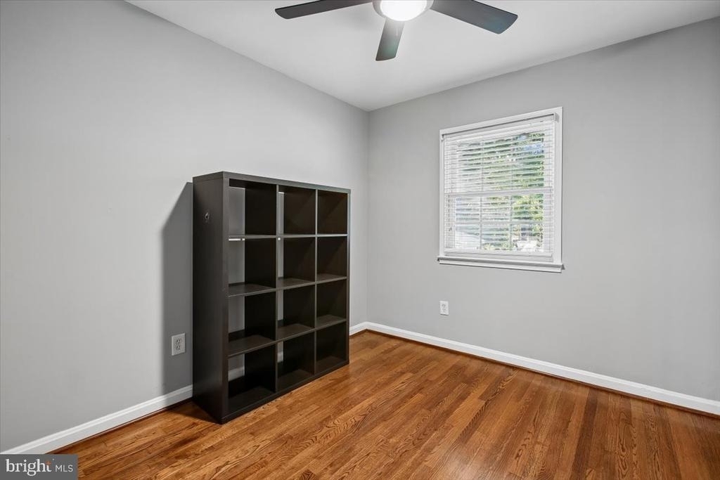 3801 Denfeld Avenue - Photo 13
