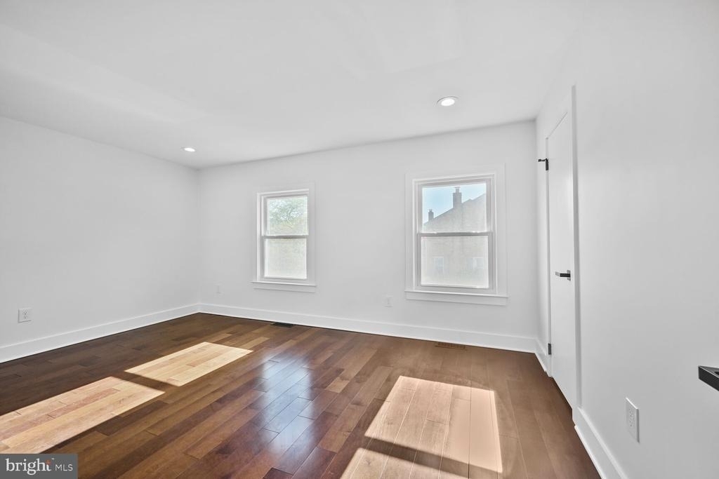 10222 Arizona Circle - Photo 16
