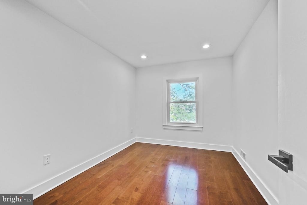 10222 Arizona Circle - Photo 12