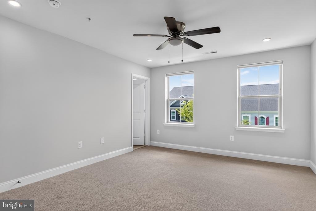 12241 Bluffwood Terrace - Photo 24