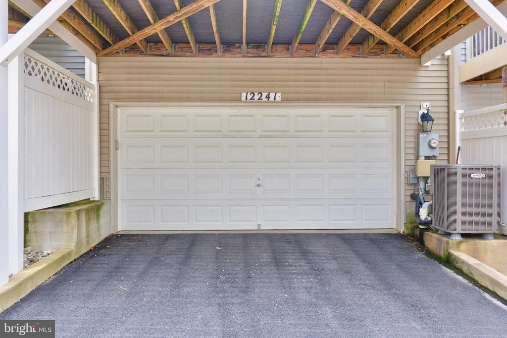 12241 Bluffwood Terrace - Photo 37