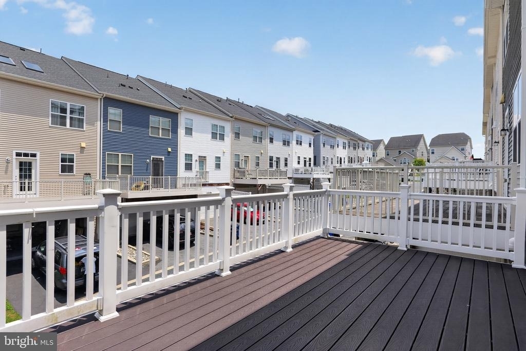 12241 Bluffwood Terrace - Photo 4