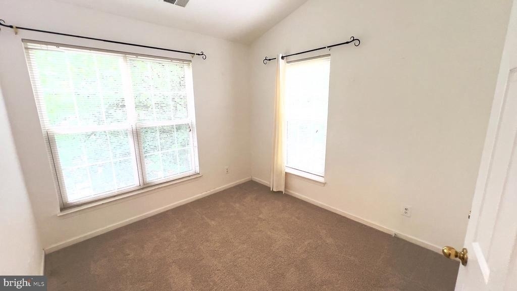 9742 Washingtonian Boulevard - Photo 13