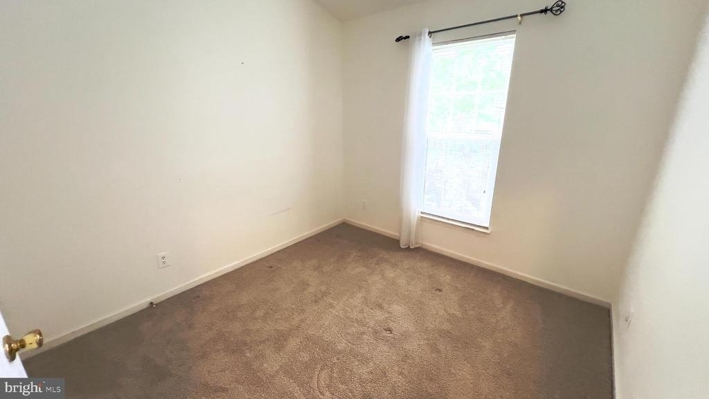 9742 Washingtonian Boulevard - Photo 14