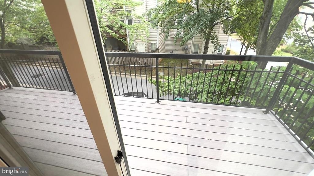9742 Washingtonian Boulevard - Photo 27