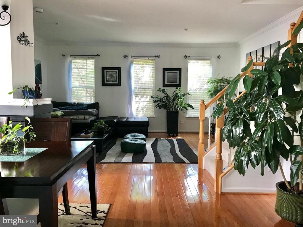 9742 Washingtonian Boulevard - Photo 9