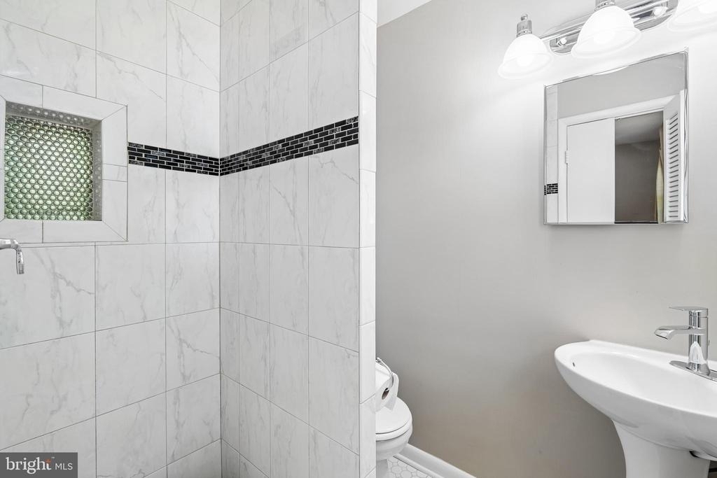 1103 Playford Lane - Photo 8