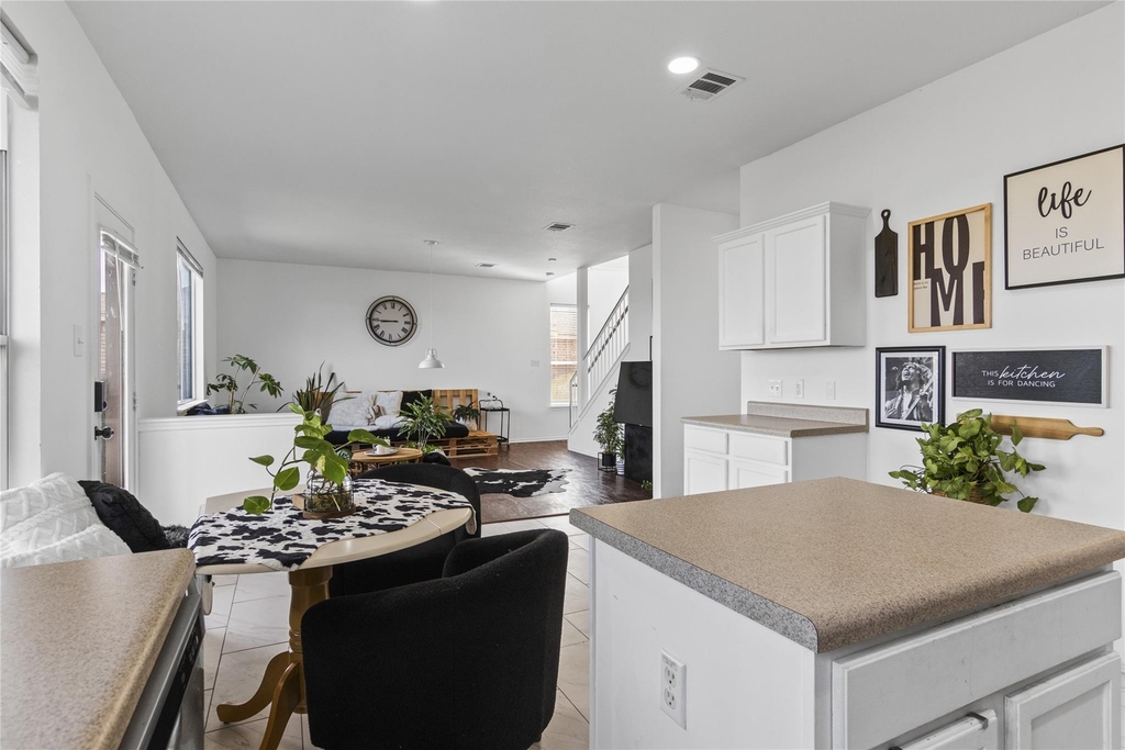 13524 Lyndon B Johnson St - Photo 16