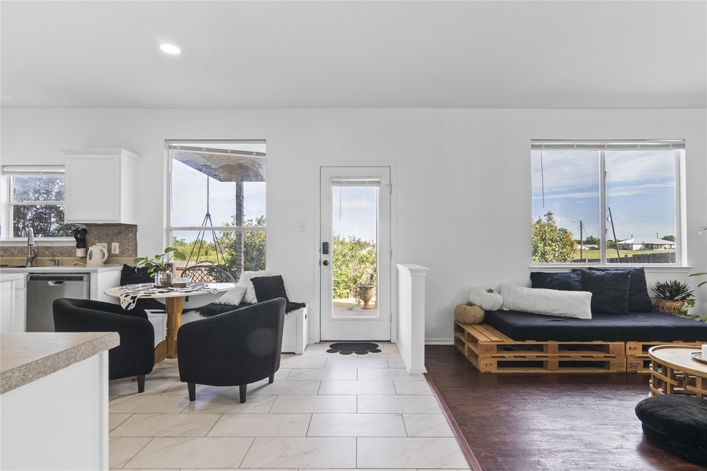 13524 Lyndon B Johnson St - Photo 10
