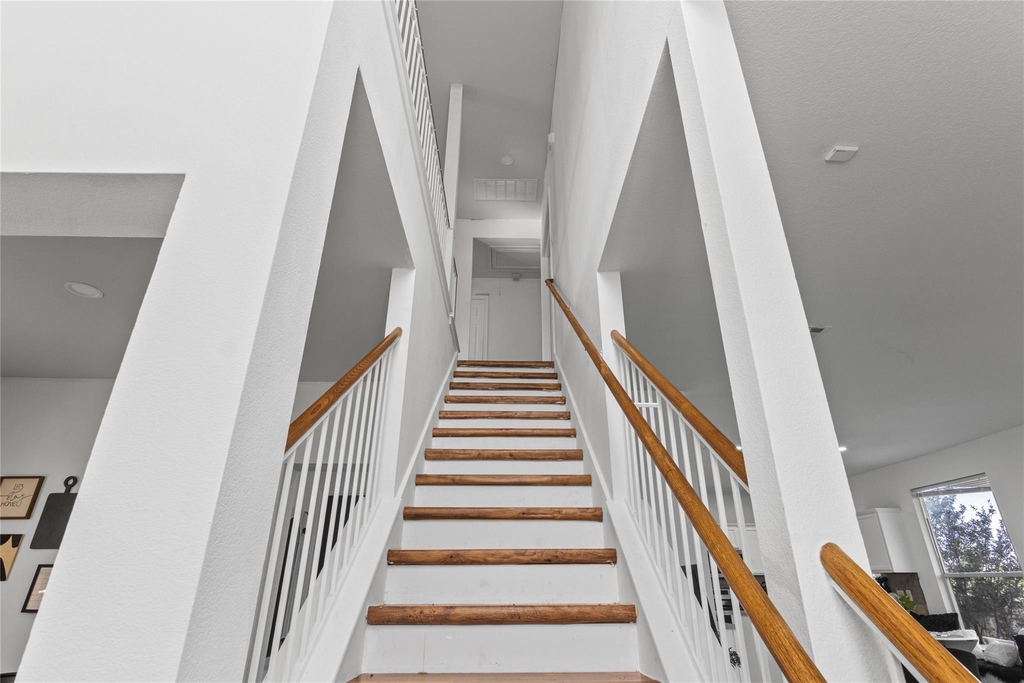 13524 Lyndon B Johnson St - Photo 22