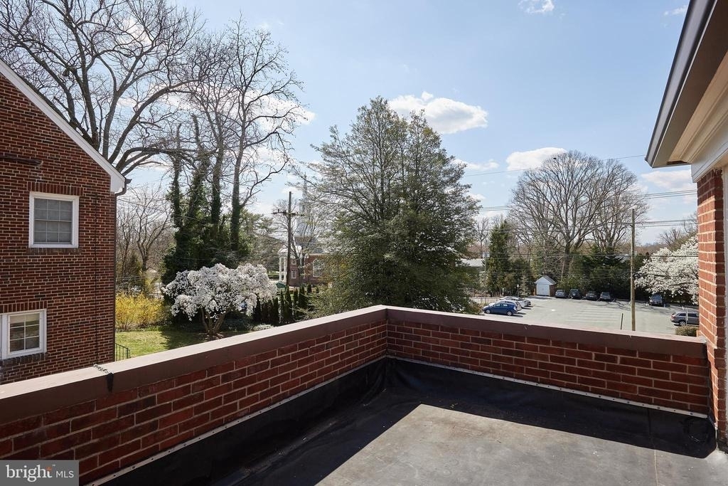 5135 Massachusetts Avenue - Photo 38