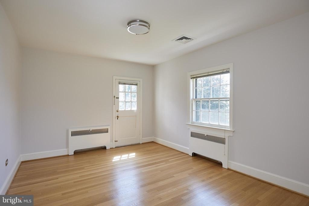 5135 Massachusetts Avenue - Photo 42