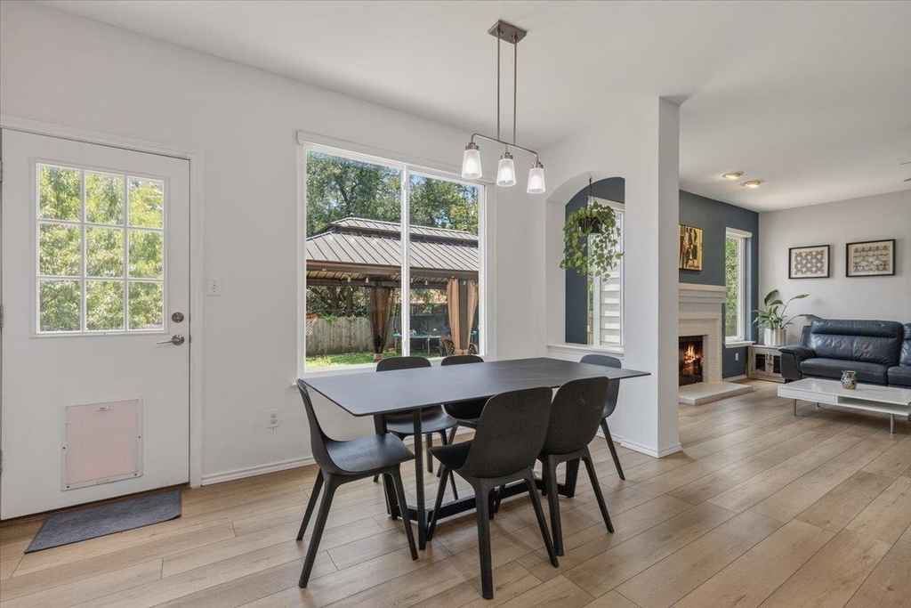 706 Hilltop Dr - Photo 6