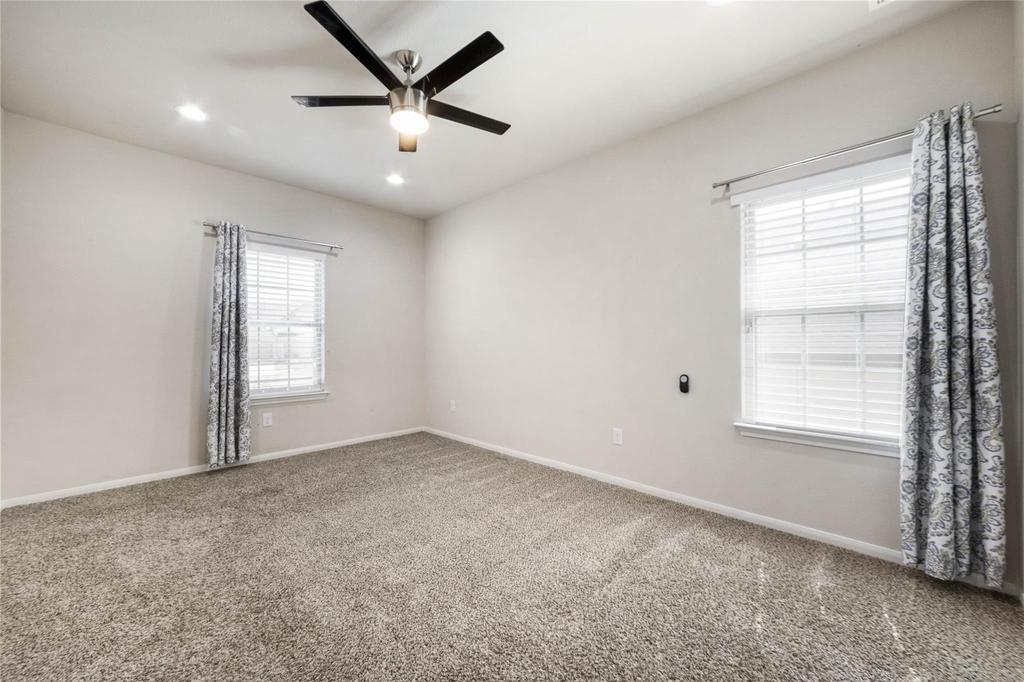 5104 Alonso Dr - Photo 26
