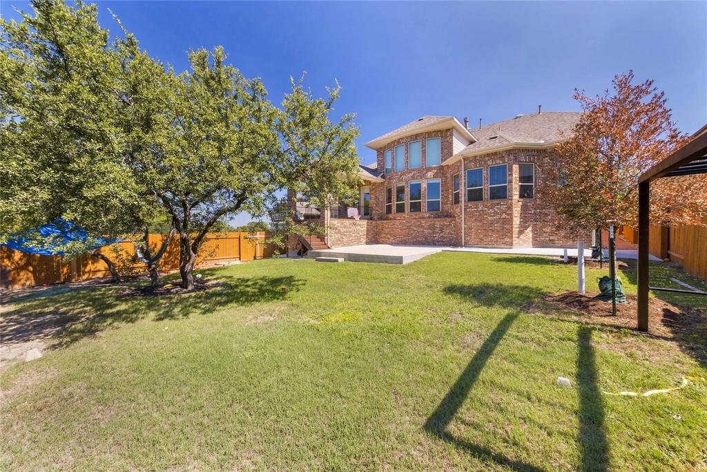 5104 Alonso Dr - Photo 32