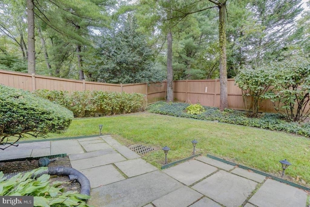 9548 Fox Hollow - Photo 44