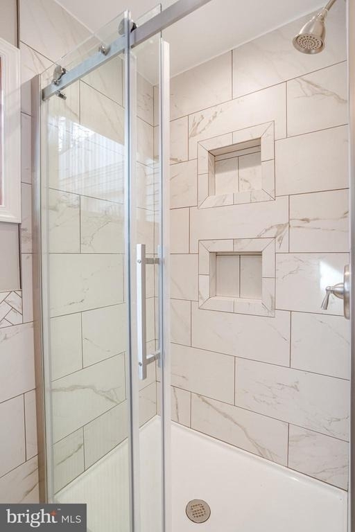 4107 Byrd Court - Photo 9