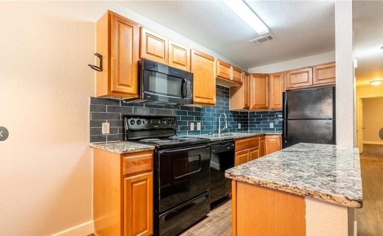 2702 Little Valley Cv - Photo 0
