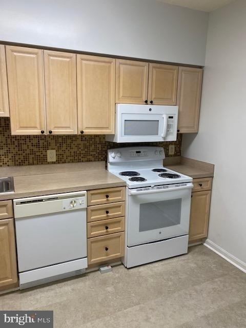 3005 S Leisure World Boulevard - Photo 2