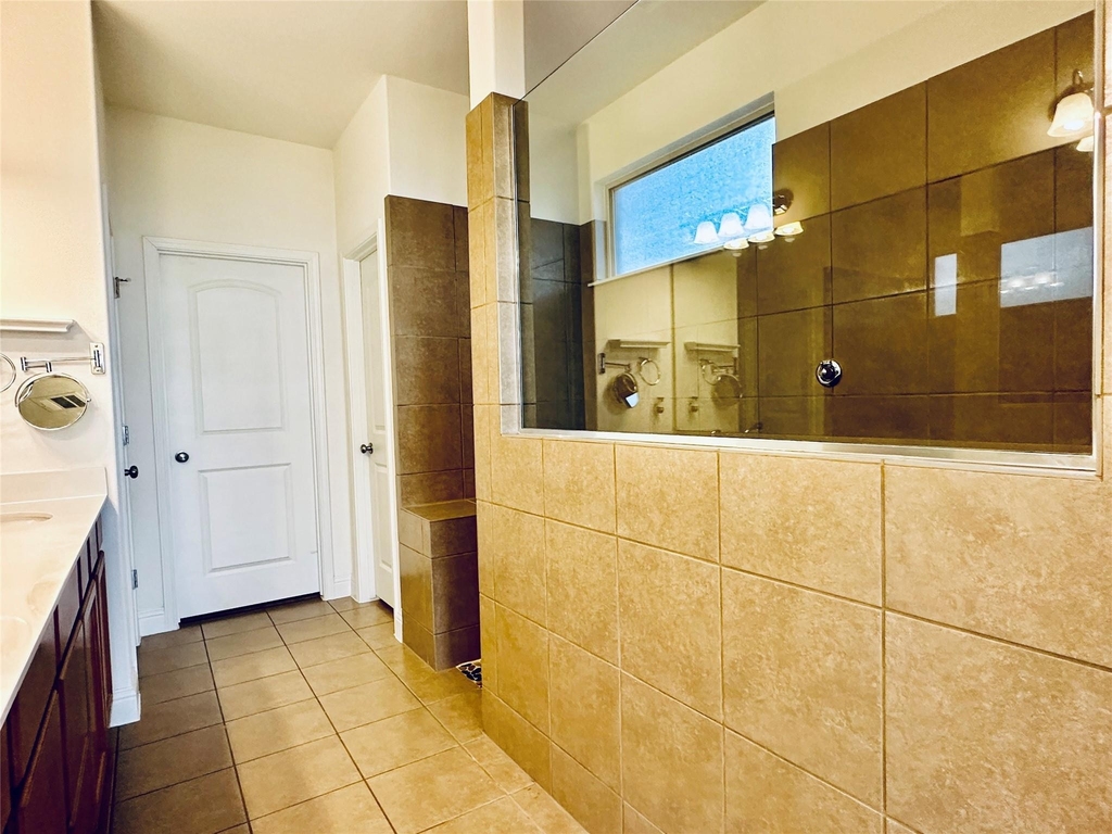 3308 De Torres Cir - Photo 10