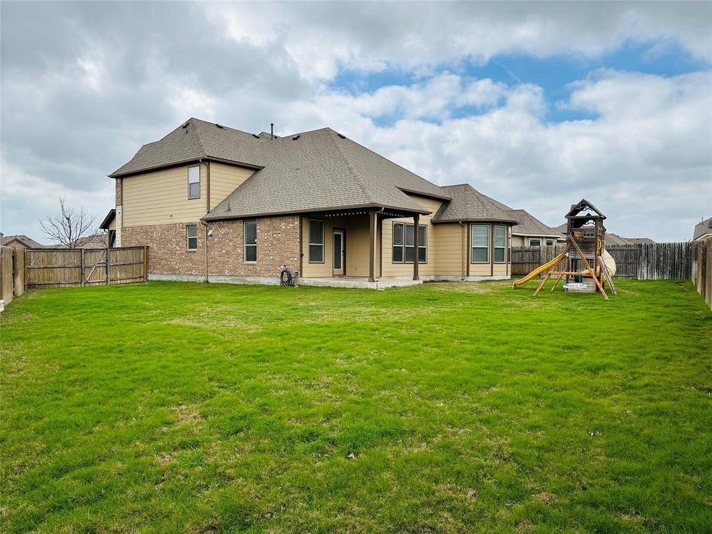3308 De Torres Cir - Photo 1
