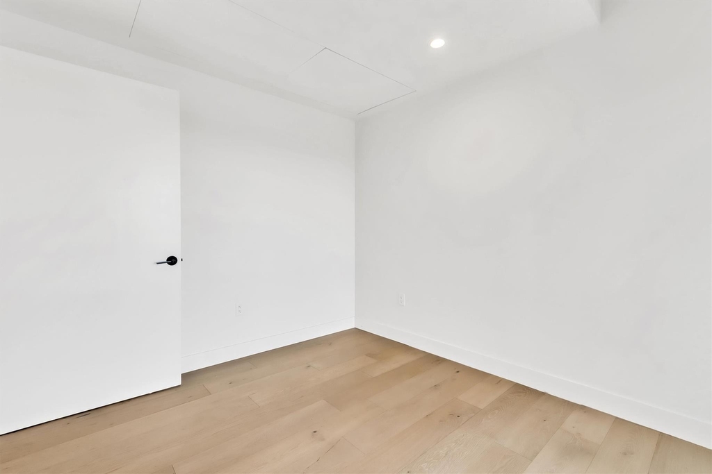 70 Rainey St - Photo 26