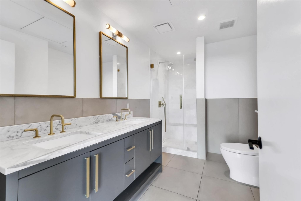 70 Rainey St - Photo 19