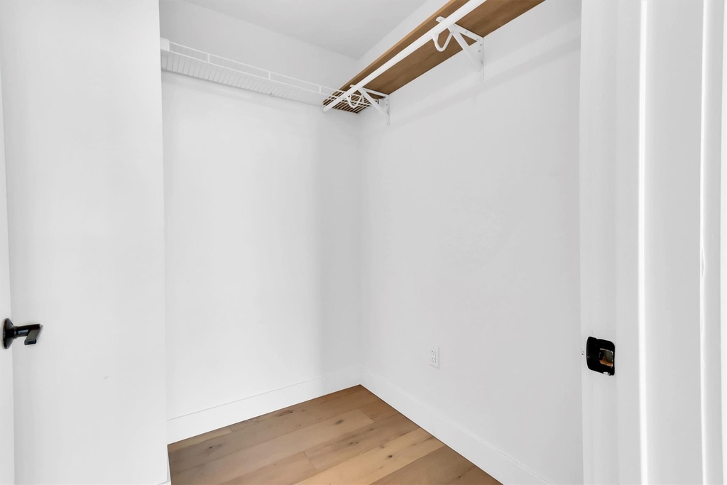 70 Rainey St - Photo 23
