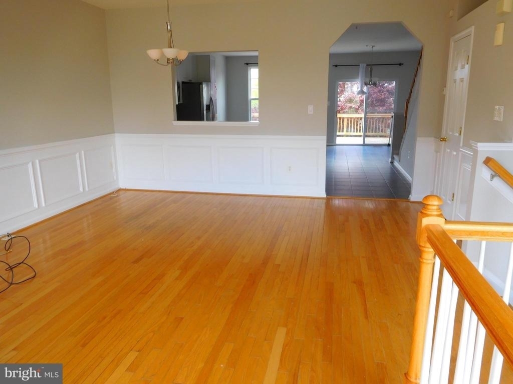 1941 Fieldstone Way - Photo 2