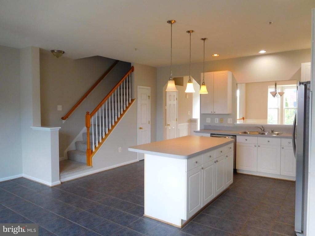 1941 Fieldstone Way - Photo 6