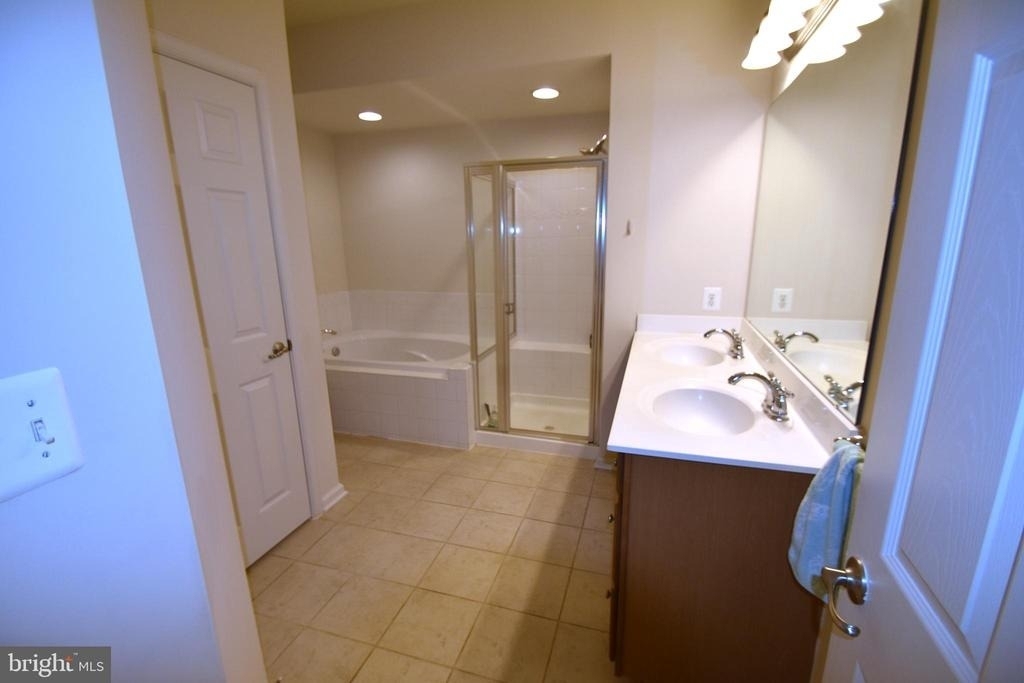 3630 Spring Hollow Lane - Photo 16