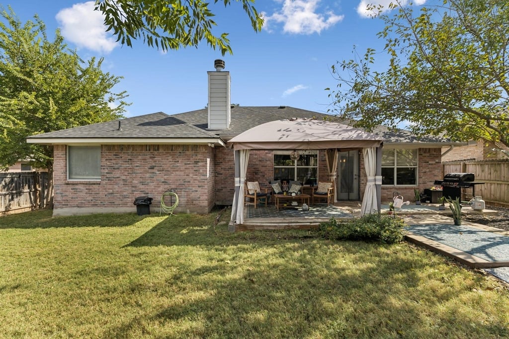 2412 Chestnut Path - Photo 20