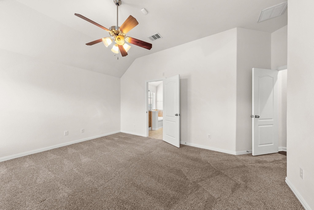 411 Tascate St - Photo 19