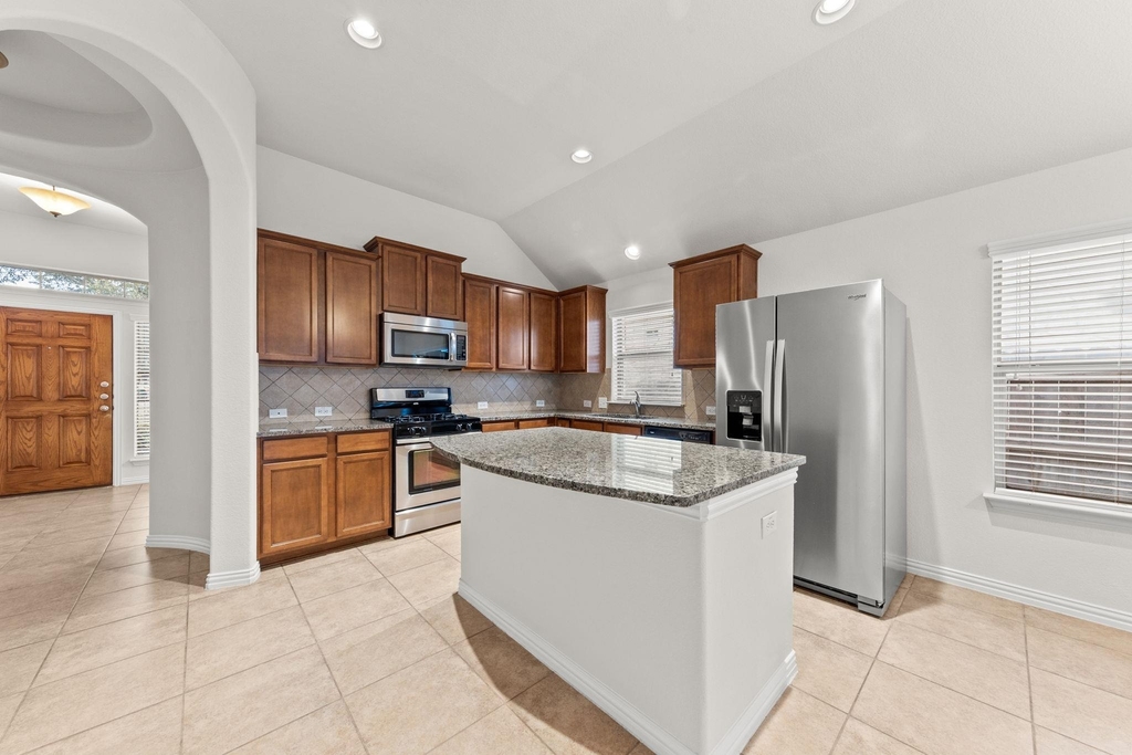 411 Tascate St - Photo 12