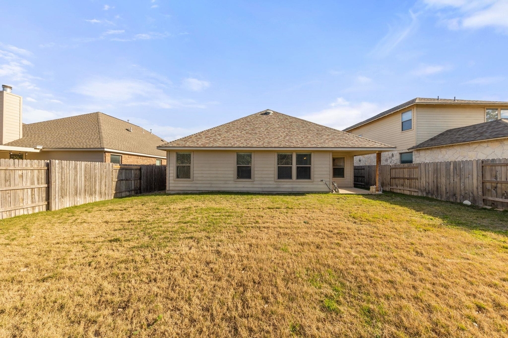411 Tascate St - Photo 36