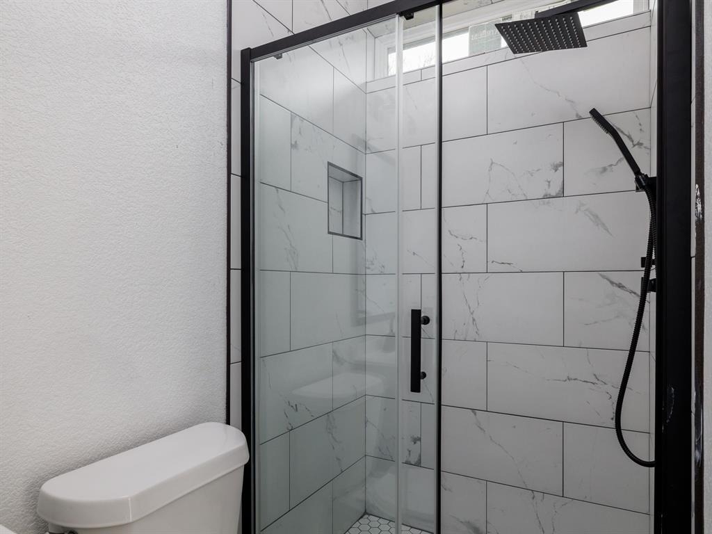 2308 Santa Maria St - Photo 16