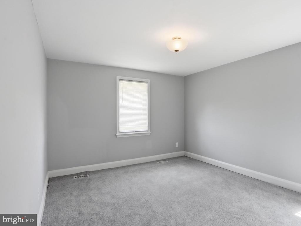 5112 Crosswood Avenue - Photo 16