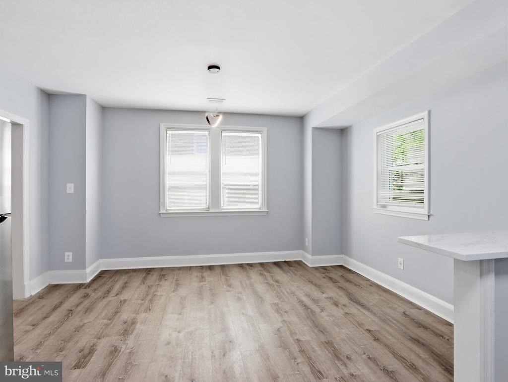 5112 Crosswood Avenue - Photo 8