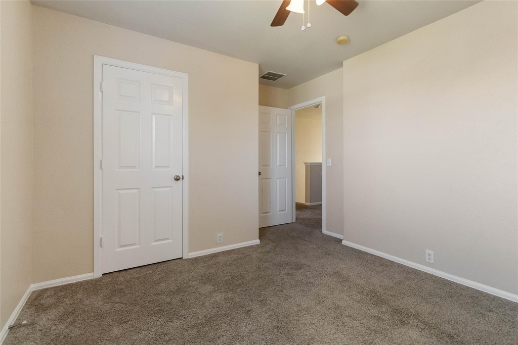 401 Spruce Dr - Photo 21