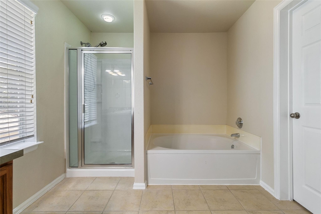 401 Spruce Dr - Photo 27