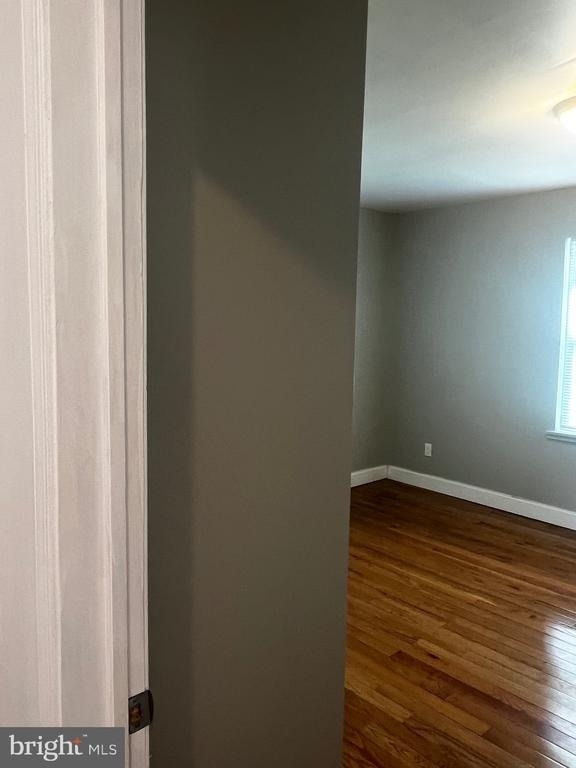 5906 Benton Heights Avenue - Photo 10