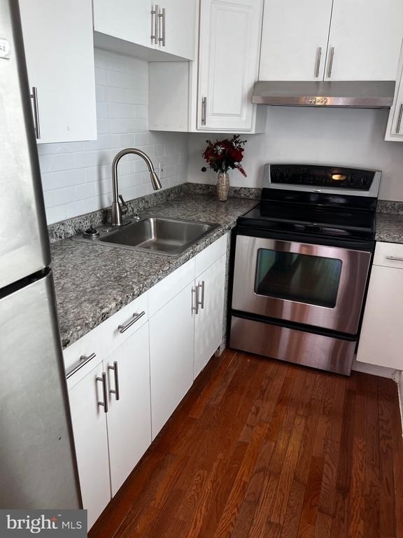 5906 Benton Heights Avenue - Photo 7